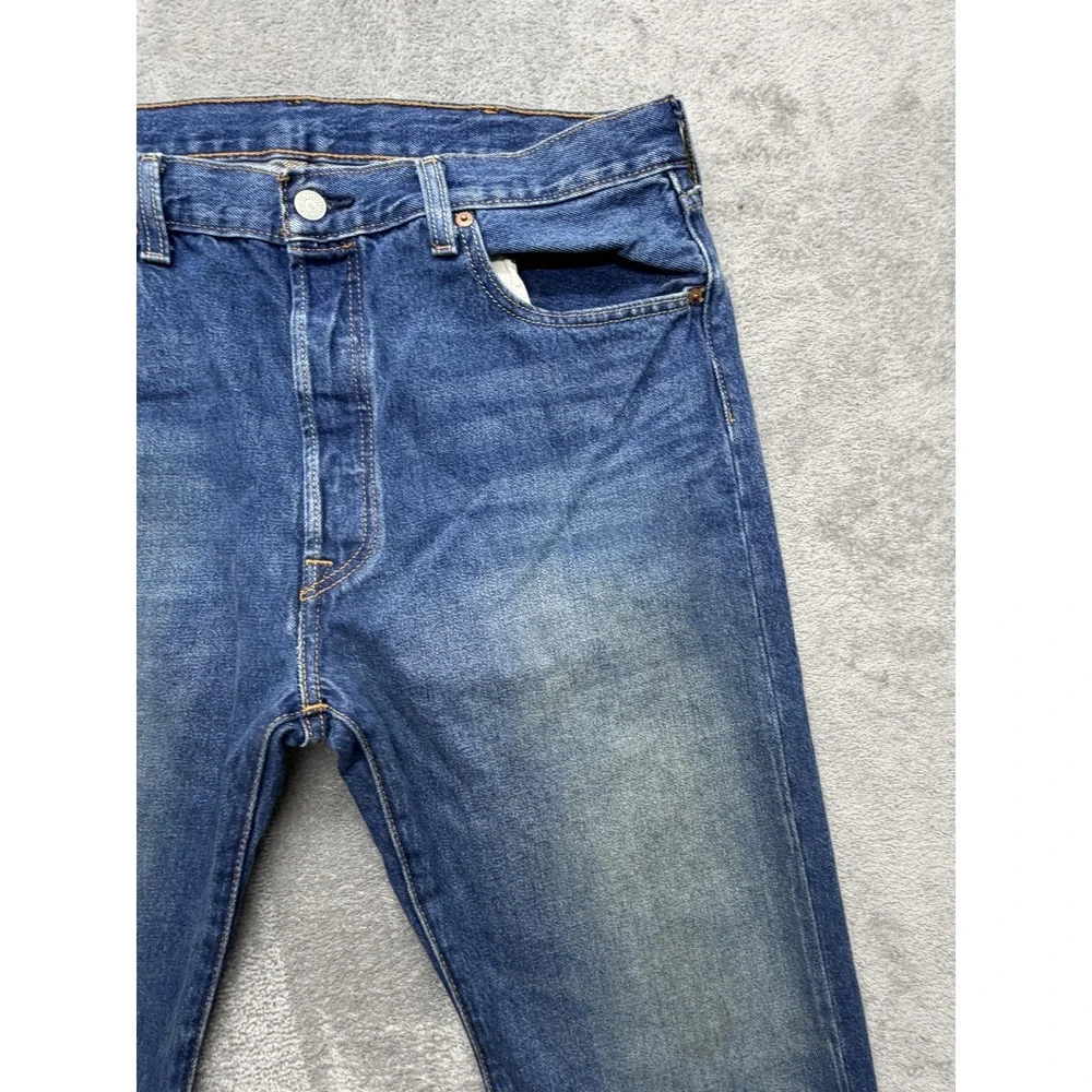 Levis 501 Jeans Mens Measured 38x29‎ Blue Medium Wash Straight Leg Denim Pants